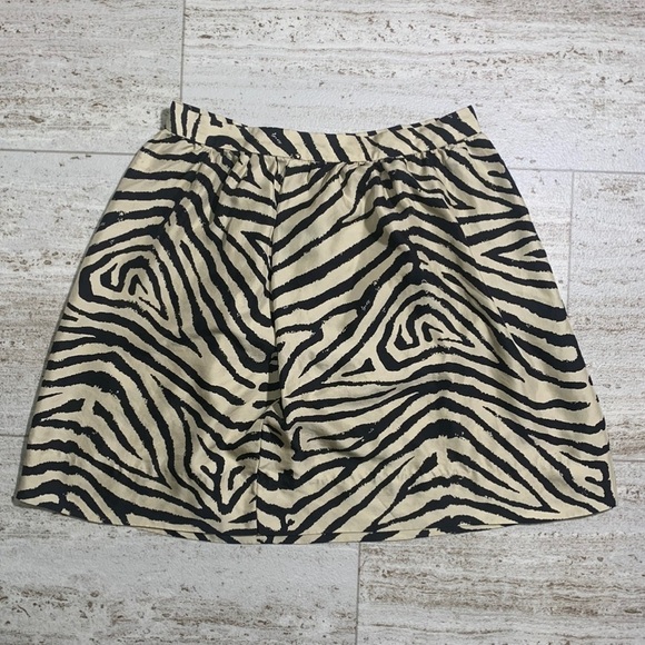 MICHAEL Michael Kors Dresses & Skirts - Michael Michael Kors 100% silk Animal Print skirt